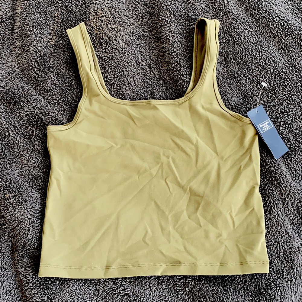 Seamless cropped tank